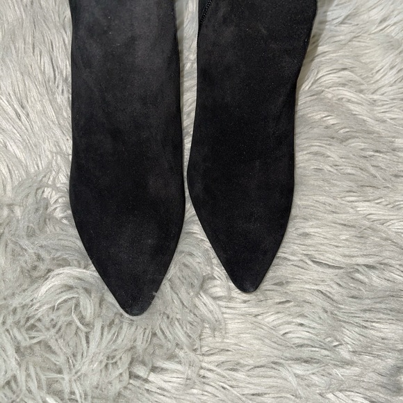 Shoes - Picture 9 of 9